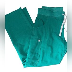 FIGS Hunter Green Kade Pants (L)